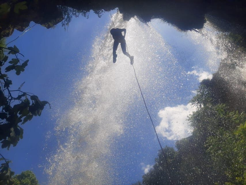 Anna: amazing water canyoning experience near Valencia - Getting there: the van ride from Valencia to Anna village