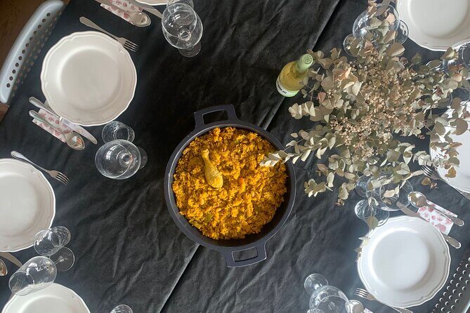 Authentic Paella Dinner in Valencia - A family home dinner in Valencia: what the evening feels like