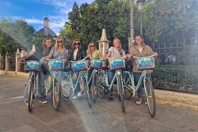 Best Bike Tour Dutch & English in Valencia - Plaza de la Virgen: Cathedral views and the garden atmosphere