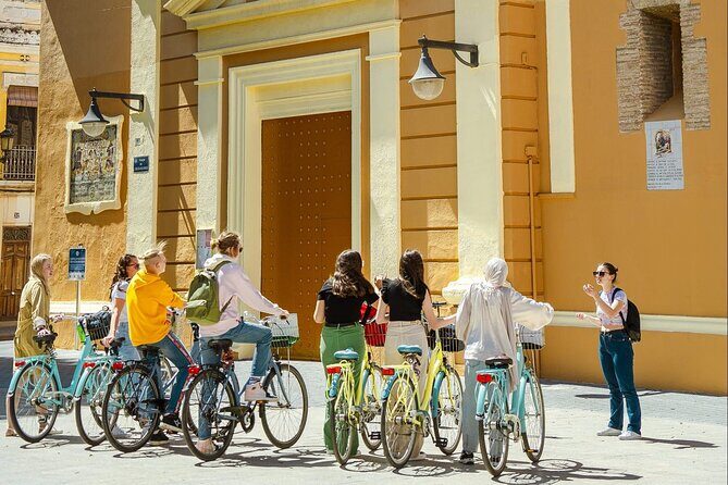 Best Bike Tour Dutch & English in Valencia - La Lonja de la Seda: trading power, museum-style context