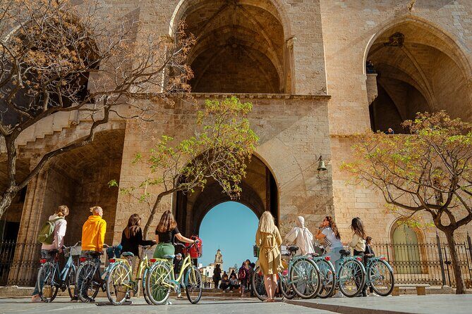 Best Bike Tour Dutch & English in Valencia - Jardín del Turia: the 40-minute bike reset you’ll feel