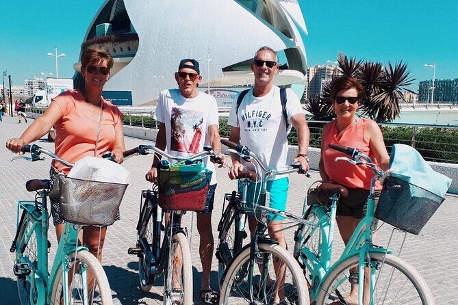 Bike Grand Valencia Private Tour - Stop 3: Ciudad de las Artes y las Ciencias—Sci-Fi Style Architecture in Real Life (about 50 minutes)