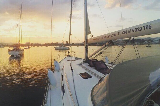 Boat trip Valencia - Stop 1: La Marina de Valencia and the Veles e Vents Dock Views