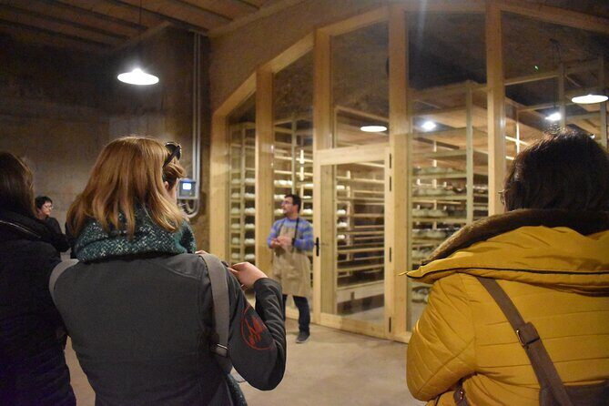 Cheese Factory Workshop with Wine Tasting in Requena, Valencia - Quick Hits Before You Go