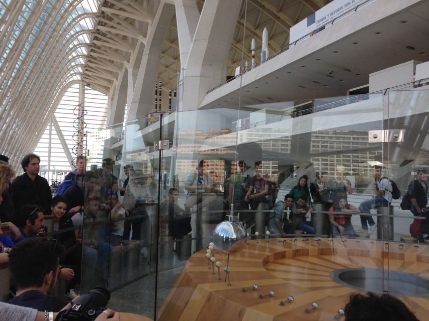City of Arts and Sciences & Oceanografic 2-Hour Guided Tour - Key highlights for your Valencia afternoon