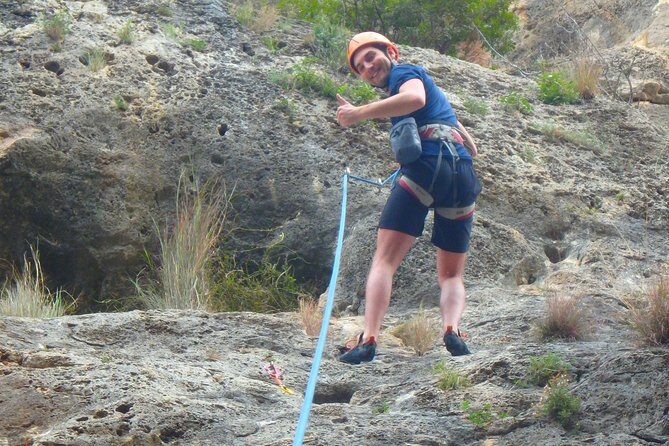 Climb In Montanejos For Beginners - Rock climbing for beginners in Montanejos: the real appeal