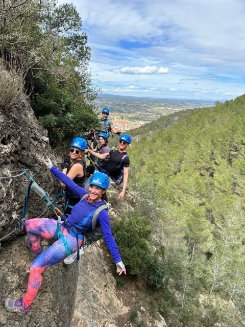Enguera - Falconera in Enguera: the kind of via ferrata you can feel
