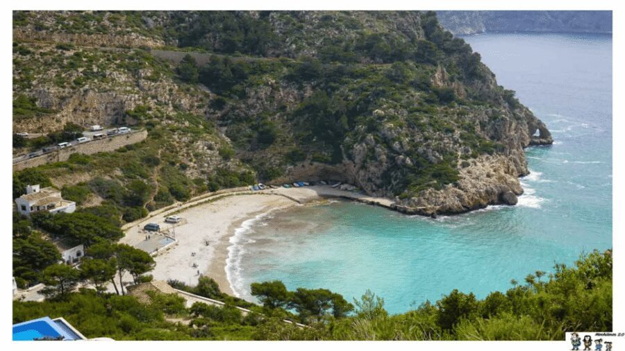 Exploring Costa Blanca's Hidden Beach Treasures - Sant Marti hilltops: pine-forest walking plus wide-open views