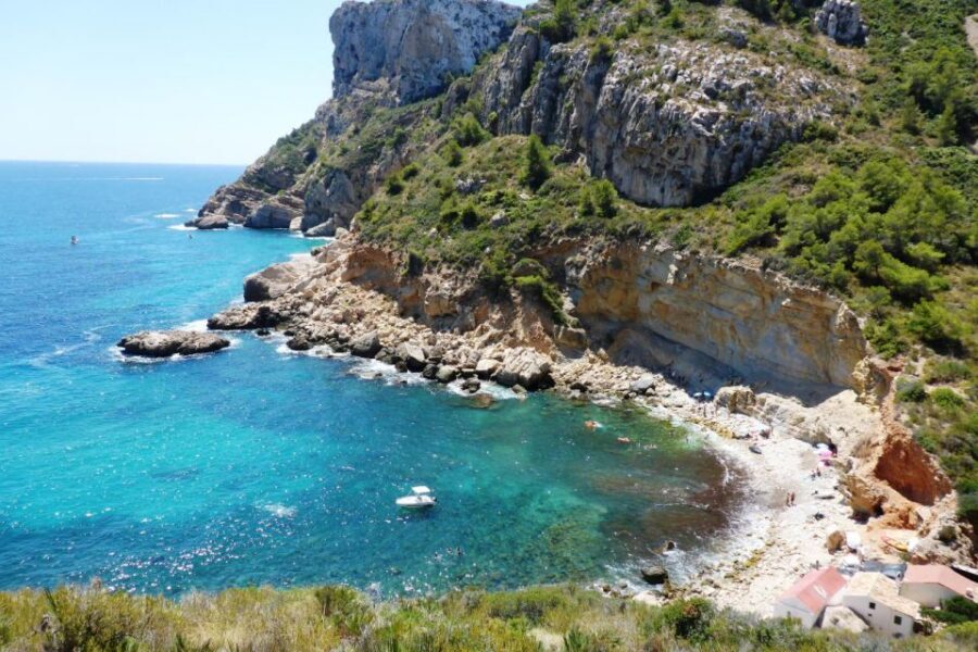 From Valencia: Cala del Moraig Hiking & Beach Trip - Food, water, and the kiosk reality