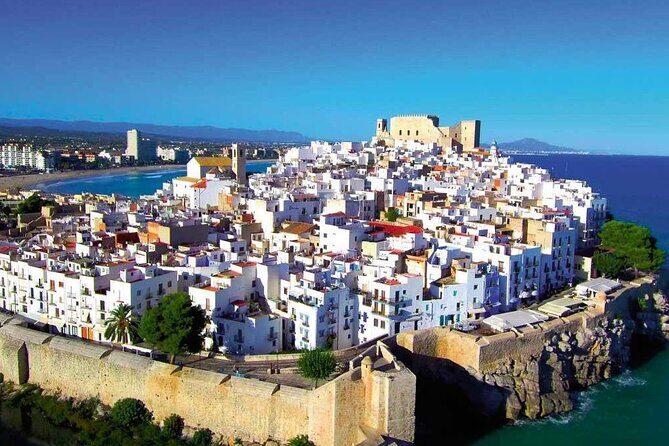 From Valencia: Day Tour in Peniscola, Game of Thrones - Peñíscola old town walk: filming scenes plus real streets
