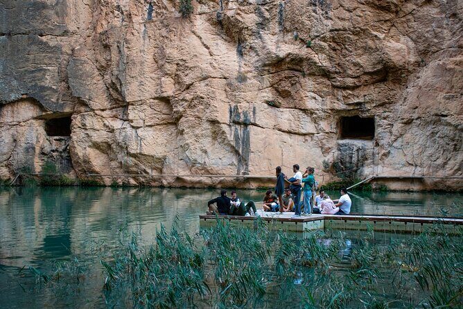 From Valencia: Hiking and Hanging Bridge Adventure in Chulilla - Getting there: 9:30 am start and a small-group setup that doesn’t feel chaotic