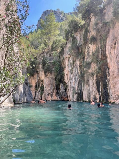 From Valencia: Montanejos Tour with Guided Hike - River time and picnic reality: what you need to bring