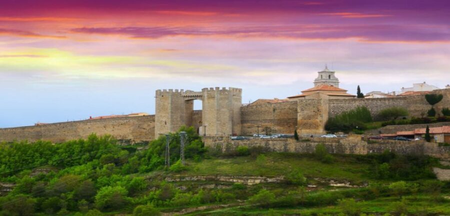 From Valencia: Morella & Peñíscola Day Trip Transfer + Lunch - The practical stuff: pacing, group size, and comfort