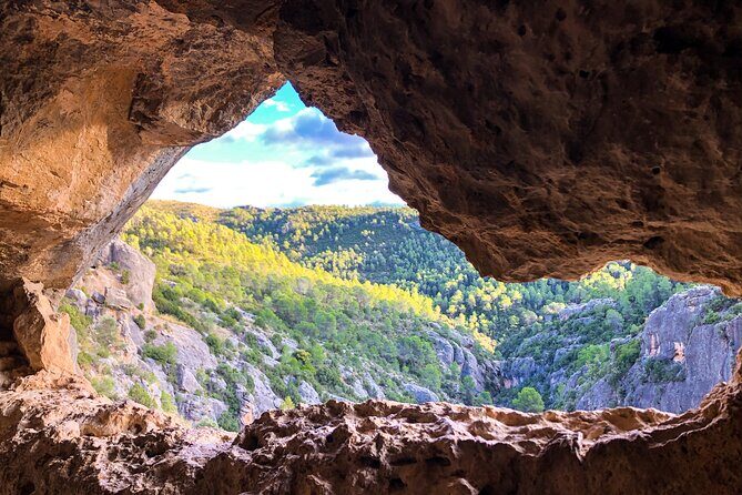 Full-day Hiking at Ruta the Aqua across Pena Cortada - Calles at coffee time: setting the tone before the trails