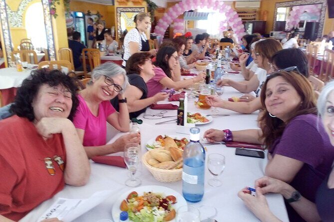 Genuine Valencian tapas tour with a pinch of History - Why the price feels fair: food, sights, and a guide who keeps the thread