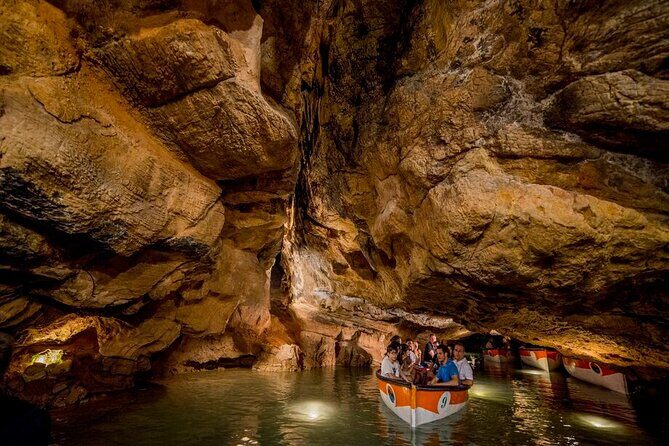 Half Day Tour to San Jose Caves from Valencia - Comfort inside the bus: seats, air-conditioning, and what to expect