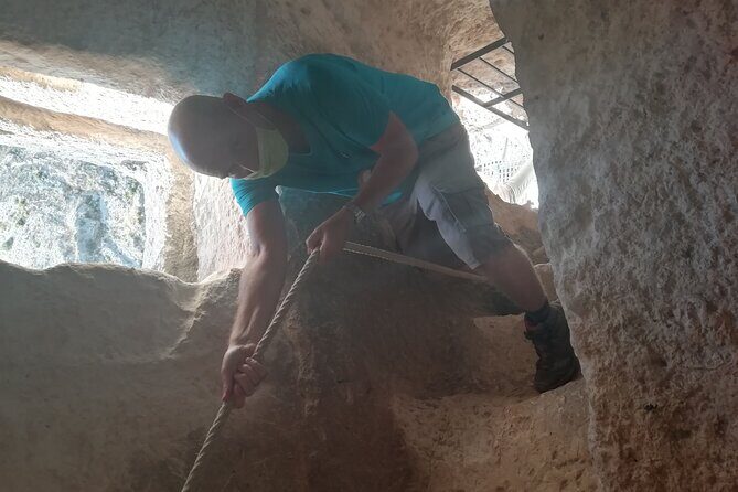 Historic Bocairent, Covetes del Moros Caves and Pou Clar Pools - How active is it, and what to wear for real comfort