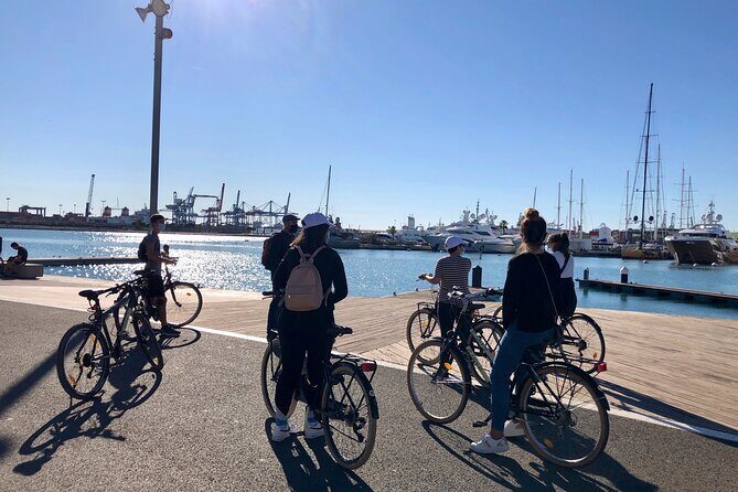 Horchata Bike Tour in Valencia - Stop 1: Port de Valencia, Maritime Buildings, and a Formula 1 Detour