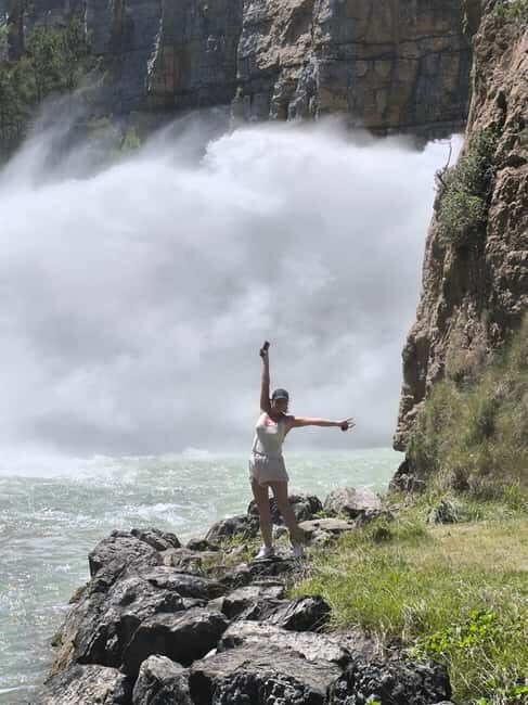 Montanejos Thermal Springs and Waterfall, food included - Lunch Included (Apr–Oct): Simple, Filling, and Post-Swim Friendly