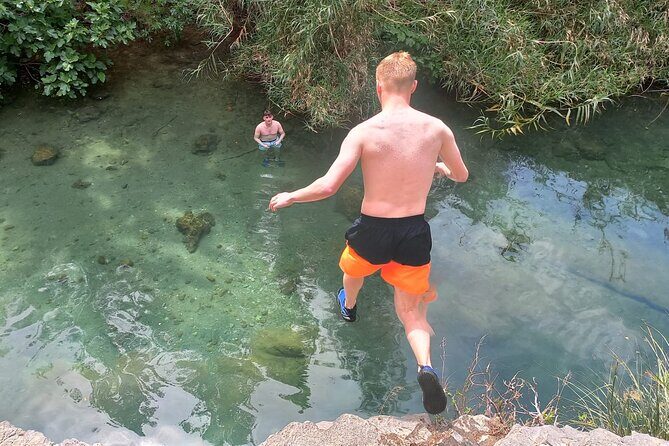 Mountain Hike & Thermal Springs - private full day tour - Kevin’s guide style: pace, attention, and confidence on uneven ground