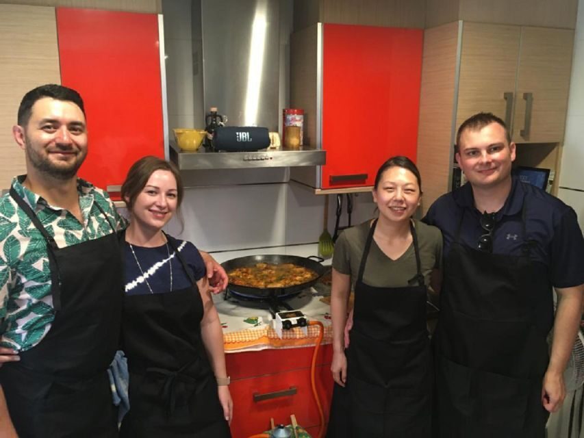 OnlyForYou, Paella Session at a Michelin-trained Chef’s Home - Best for who? Who should book this paella session