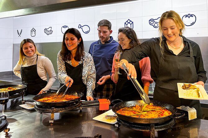 Paella Cooking Class, Wine Tasting & Central Market in Valencia - Should you book this Valencia paella cooking class?