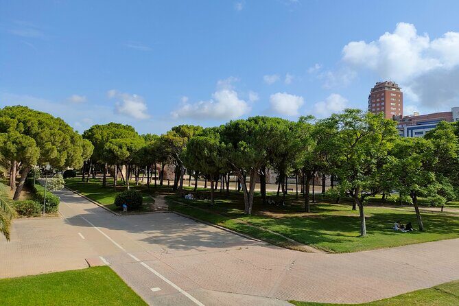 Port Saplaya bike private tour - Jardín del Turia: The City Park Ride That Feels Like a Different World
