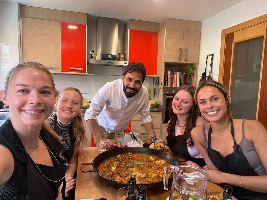 Private Paella & Tapas Cooking Class in a Local Chef's Home - Why the Michelin-Trained Chef Style Works Here