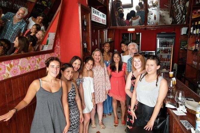Private premium wine tasting with snacks in Valencia's old town - What you taste: Cava, whites, and reds with Valencia focus