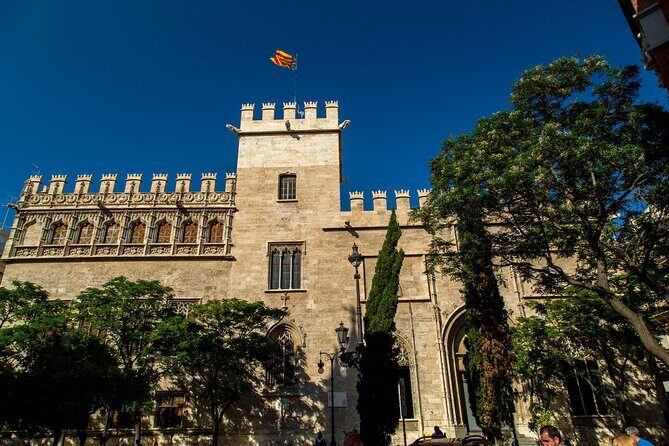 PRIVATE Walking Tour Historical Center with Local Expert - Price and value: what $252.86 per person really buys