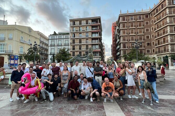 Pub Crawl Tour in Valencia - Valencia at 9:00 pm: why the timing and meeting point matter
