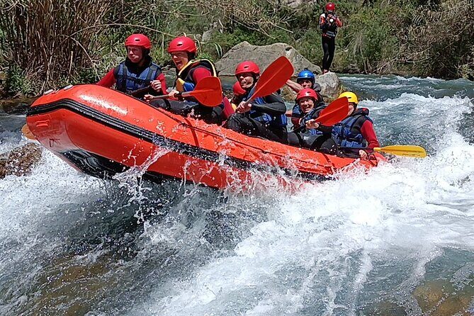 Rafting white water in Montanejos 1h Valencia - Meeting at Partida Corral de Prats (and Getting Ready Fast)