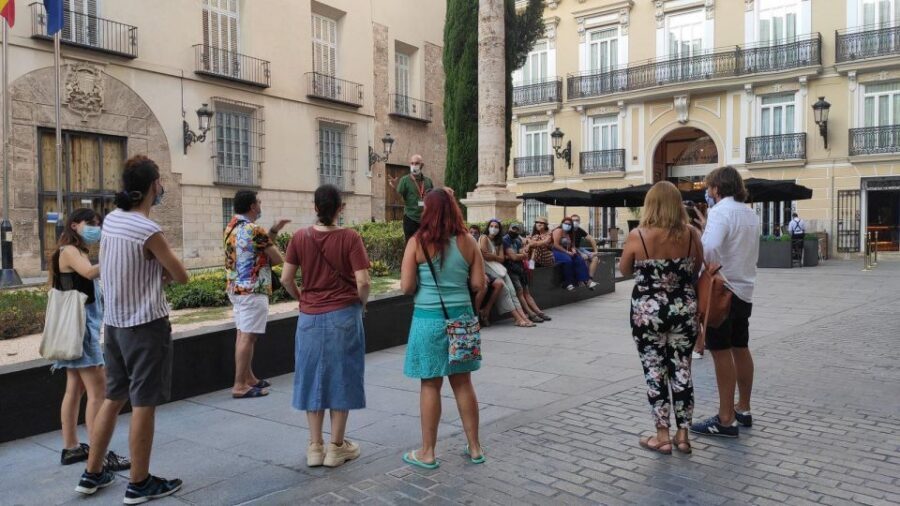 Secret Valencia Experience: The City and Its Flavors - Lonja de la Seda UNESCO visit: trade history with real architectural context