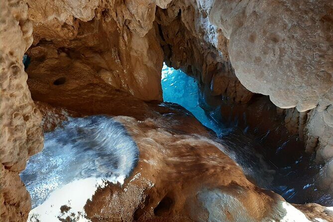 Shared Hike Tour in Valencia - A Shared Adventure from Torres de Serranos to Bunol