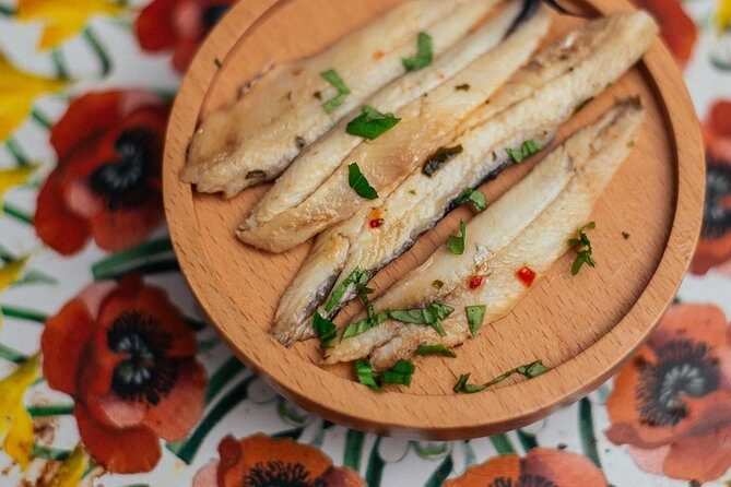 The 10 Tastings of Valencia With Locals: Private Food Walking Tour - Guide quality varies: how to set yourself up for success