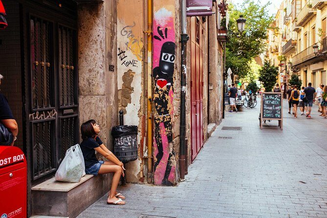 The Beauty of Valencia by Bike: Private Tour - Capitanía General, Puerta del Mar, and the Justice Court: landmarks with context