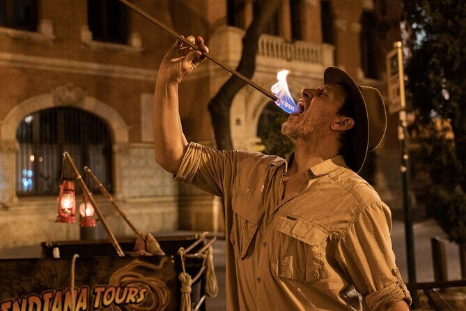 The Holy Grail with Indiana Jones - The Holy Grail in Valencia, explained like a street-game