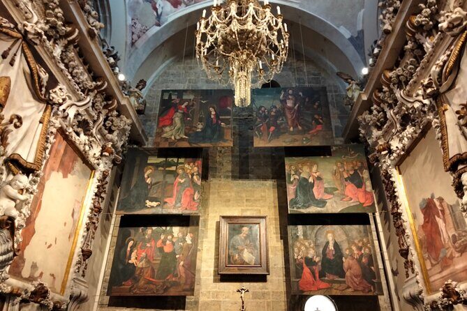 Tour of the Borgias with Cathedral included in Valencia - Pacing and group size: why the experience feels smooth
