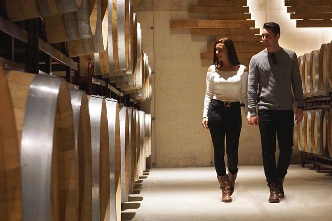 Two wineries tour with wine tasting - Key highlights to know before you go
