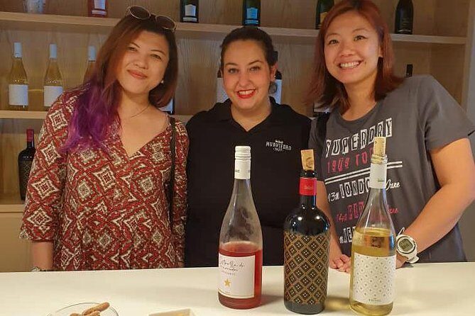 Two wineries tour with wine tasting - Meeting point and flow: smooth start, clear rhythm