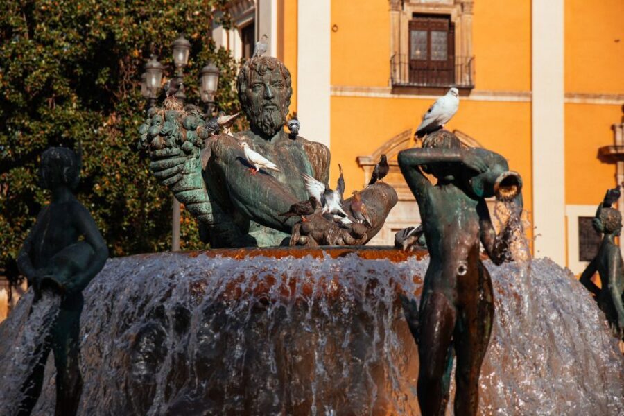 Valencia: 1.5-Hour Private Kick-Start Tour with a Local - Key highlights worth your time