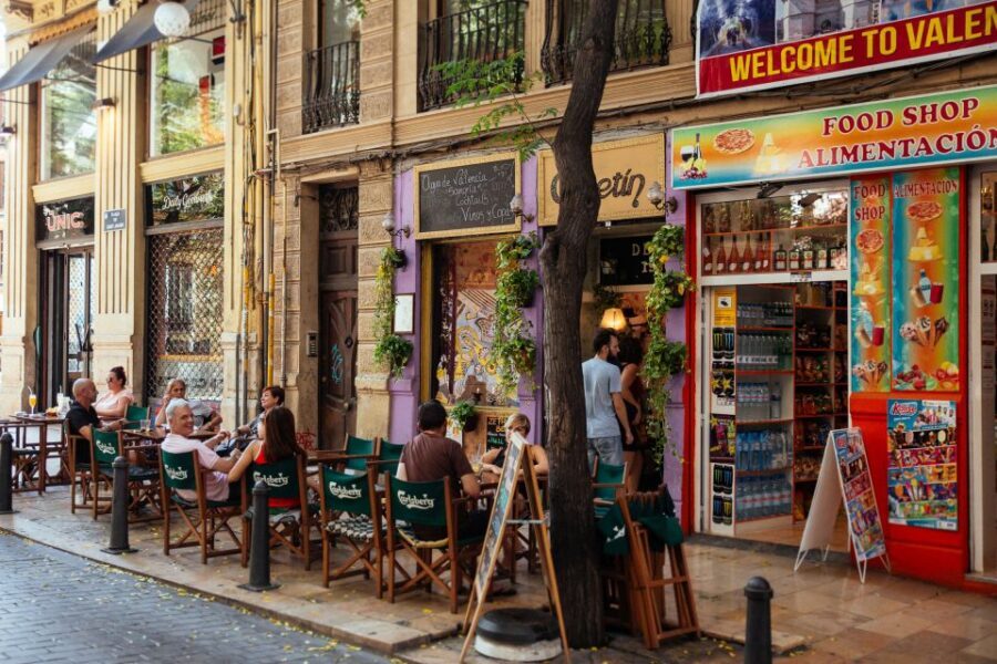 Valencia: 1.5-Hour Private Kick-Start Tour with a Local - Price and walking comfort: does $61 make sense?
