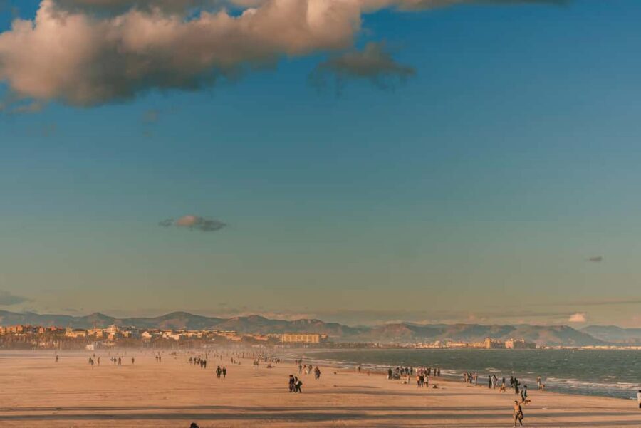 Valencia: 2-hour City Highlights Guided Tuk-Tuk Tour - Key things to know before you go