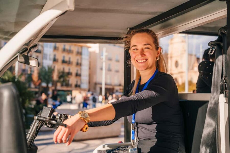 Valencia: 2-hour City Highlights Guided Tuk-Tuk Tour - City of Arts and Sciences plus Mercado de Colón: modern architecture and real local life