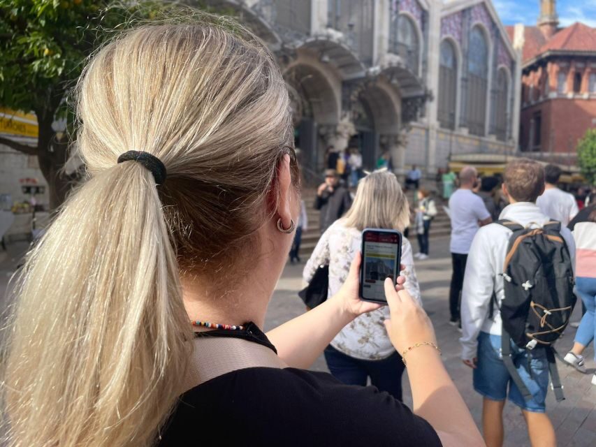 Valencia: 2-in-1 Biking and Walking Audio-Guided Route - Walking the old city: gates, squares, churches, and the cathedral