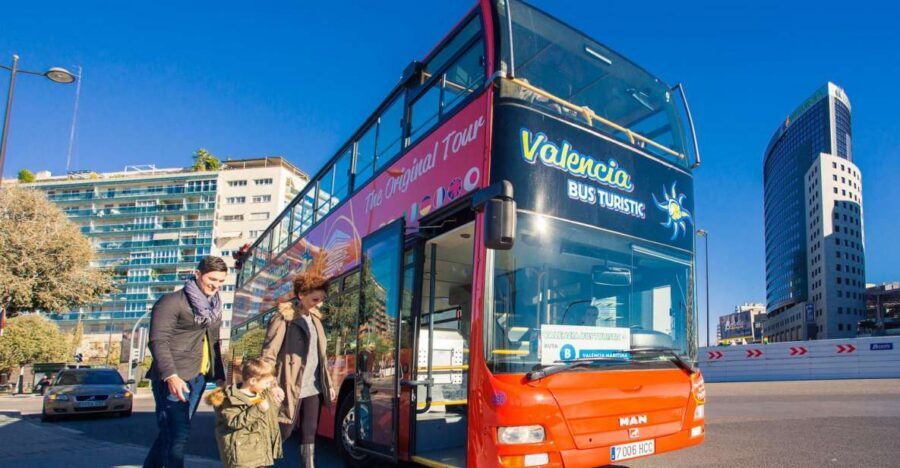 Valencia: 24 or 48-Hour Hop-on Hop-off Bus Ticket - 24 hours vs 48 hours: pick based on how you travel