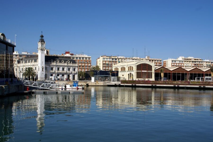 Valencia: 3-Hour Guided City Sightseeing & Beaches Bike Tour - Guide quality: names you will hear and a clue about the experience