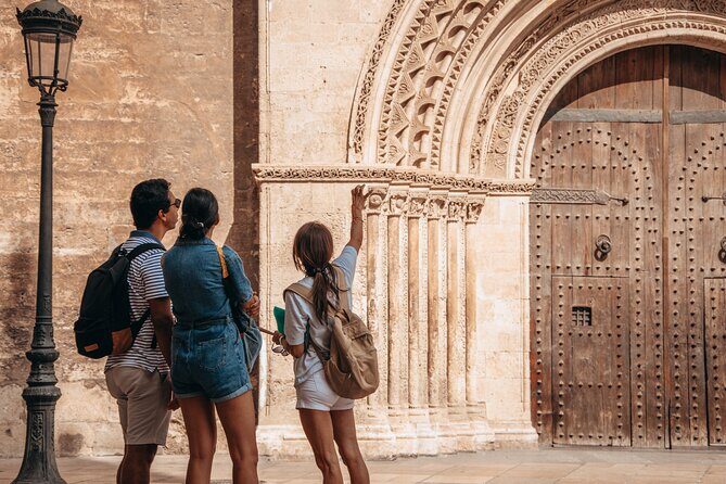 Valencia al completo en Bicicleta - Parque de Cabecera and Bioparc area: a pause with personality