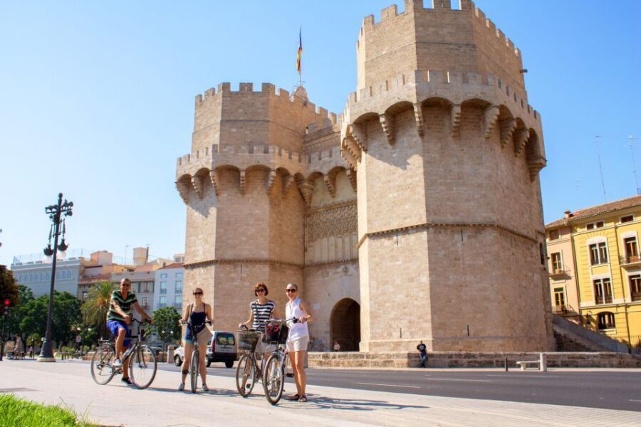 Valencia Bike Tour - Turia Gardens on a riverbed: the ride’s best “wow” stretch