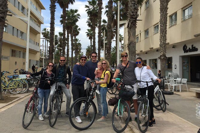 Valencia Bike Tour from the City to the Beach, plus Bike Guy App! - Meeting at Torres de Serranos and rolling at 10:00